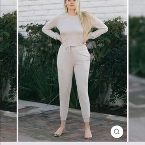 Cropped crew neck sweater